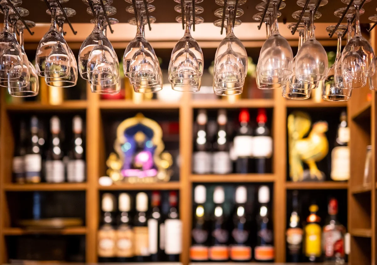 Vibe, Kaali Restaurant - Restaurant in Hastings st, Noosa