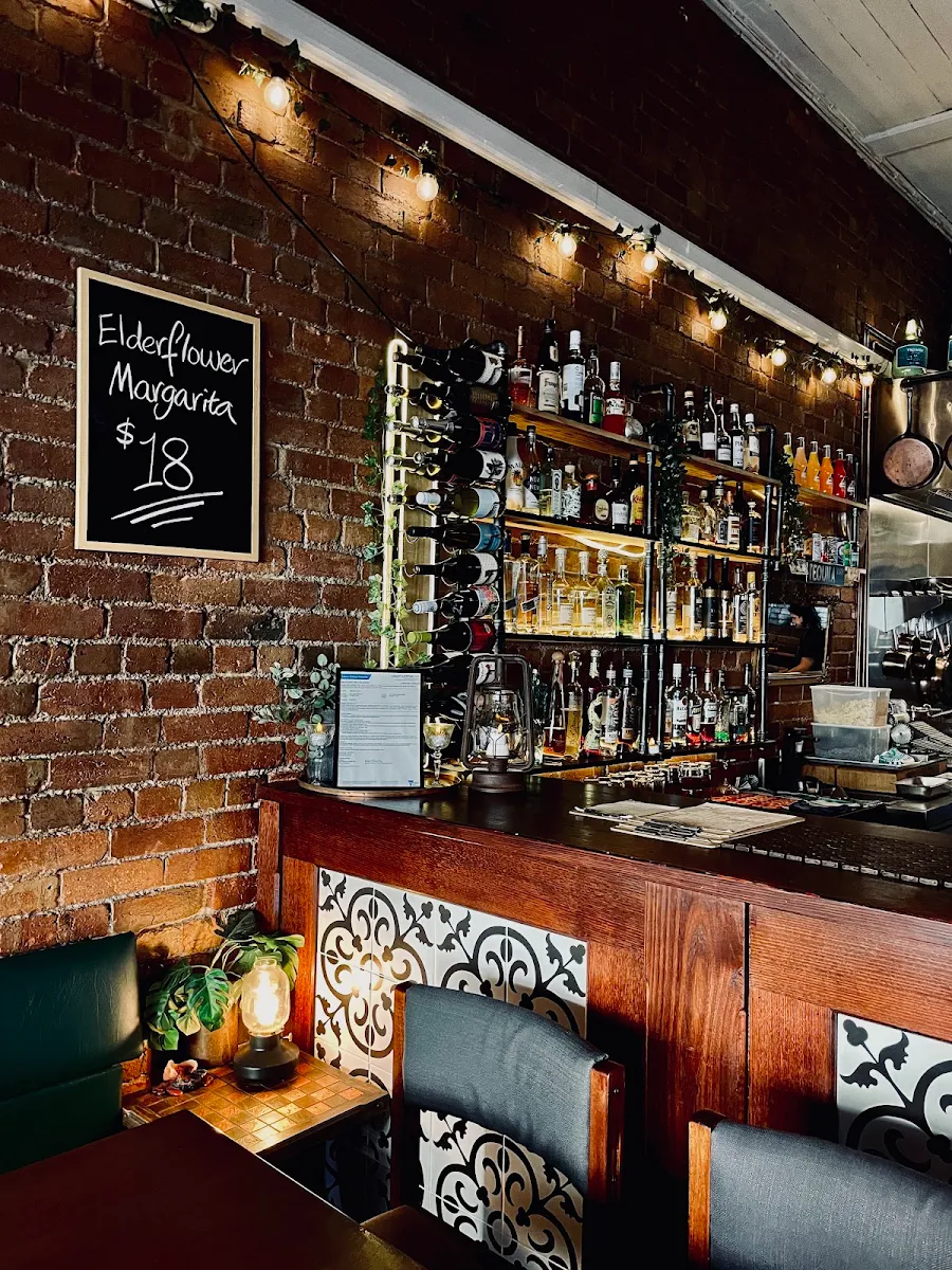 Vibe, Chicano Taqueria