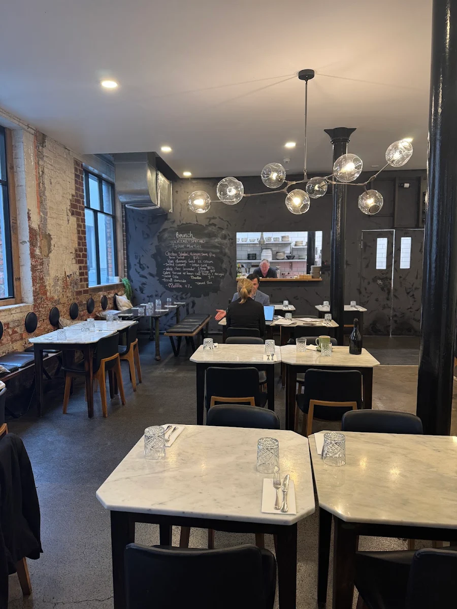 Vibe, Stock Market Cafe