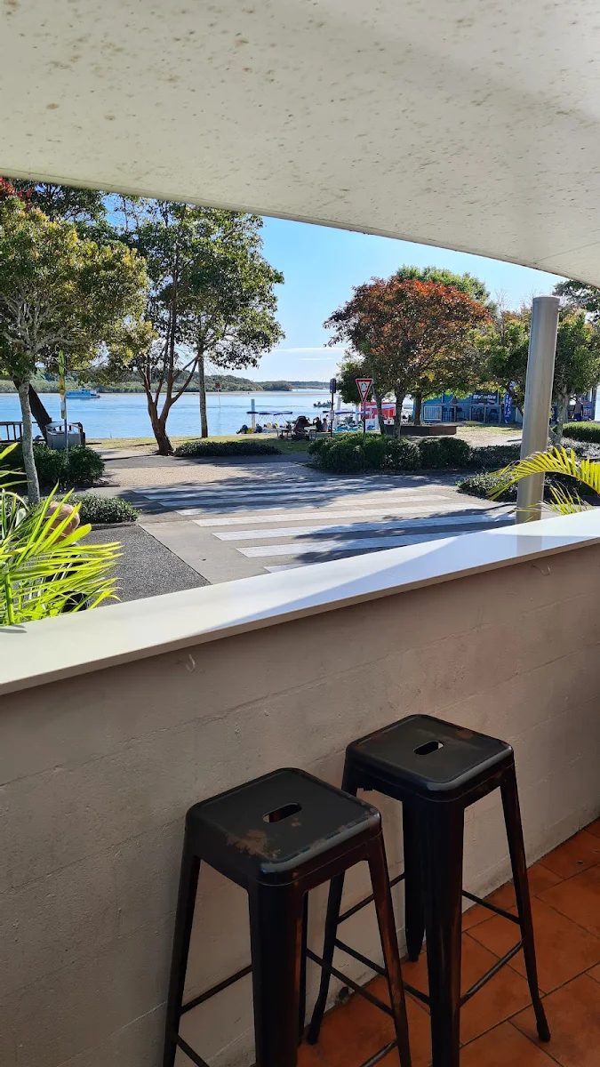 Vibe, GT's Bar & Restaurant Noosa