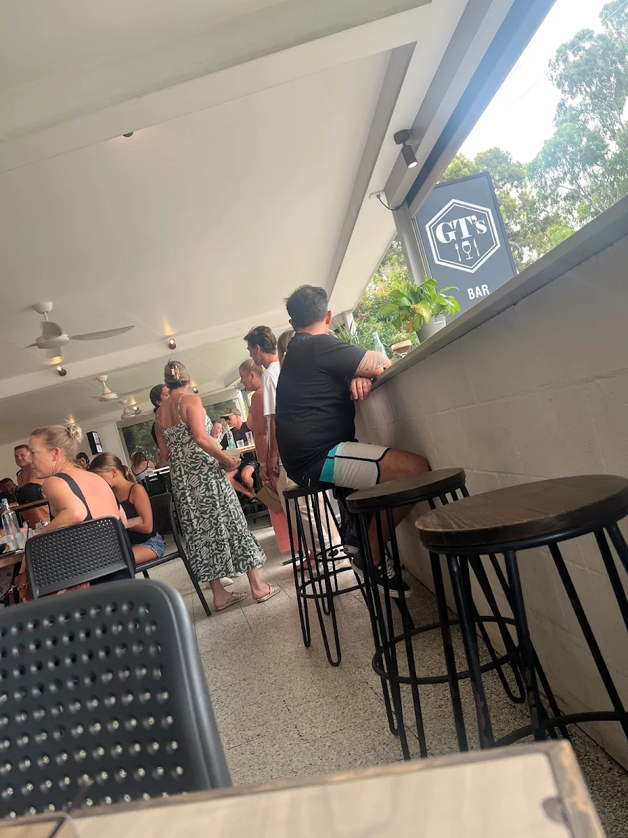 Vibe, GT's Bar & Restaurant Noosa
