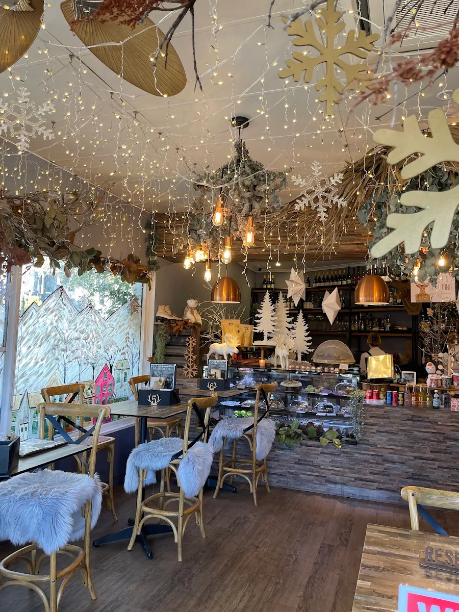 Vibe, The Local Pantry