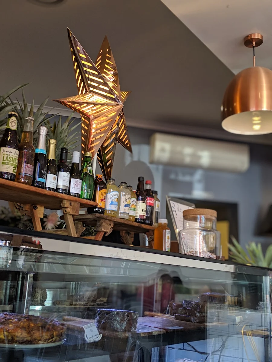 Vibe, The Local Pantry