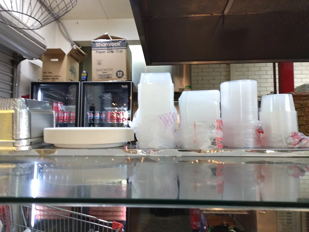 Vibe, G’s Pizzeria