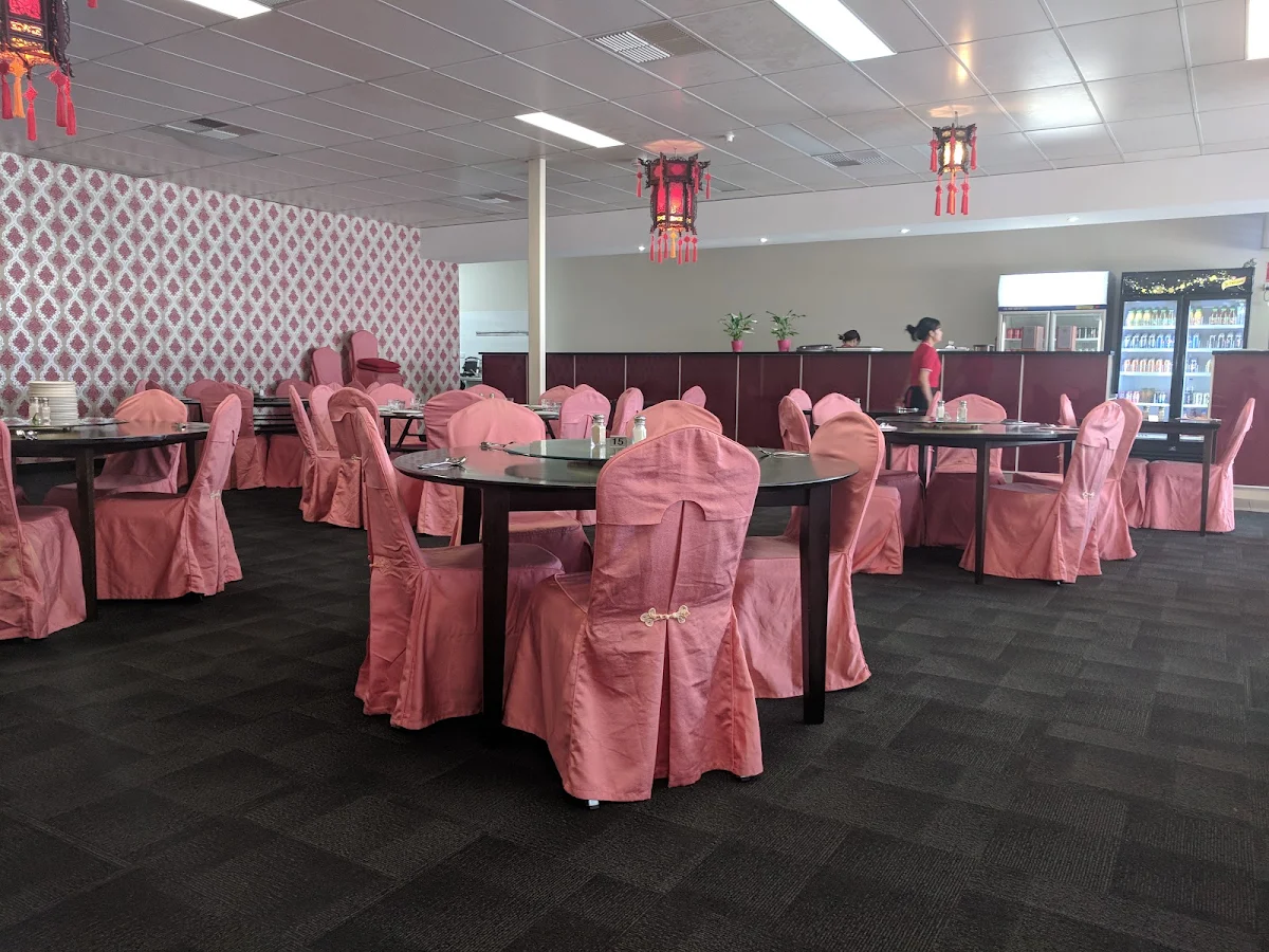 Vibe, Happy Chinese Restaurant