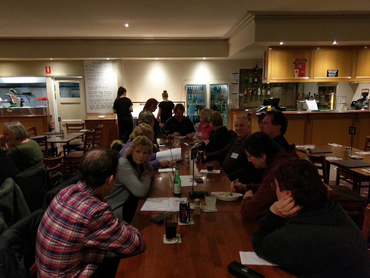 Vibe, Hibernian Hotel Beechworth