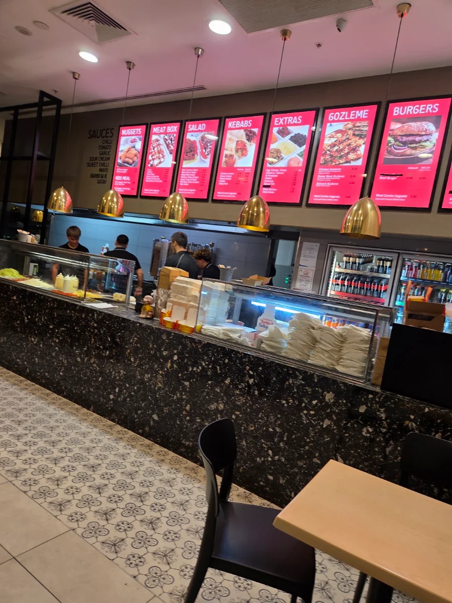 Vibe, Ikram Kebabs