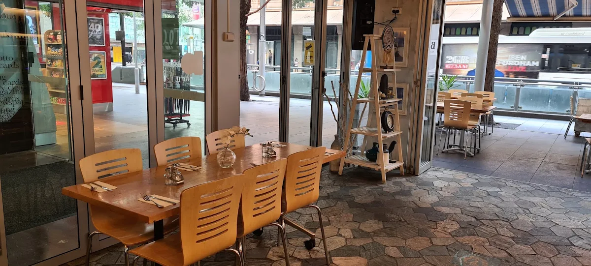 Vibe, Binge Kitchen - Cafe in Sydney