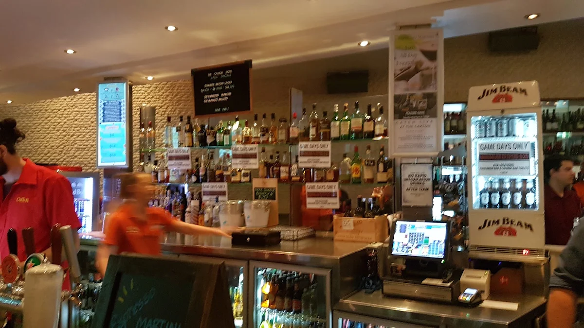 Vibe, The Caxton Hotel