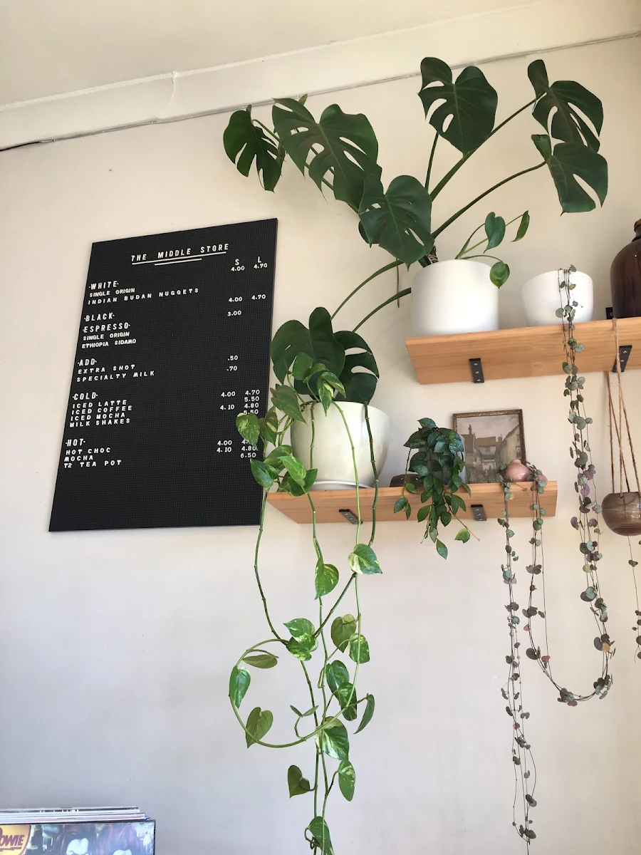 Menu, The Middle Store