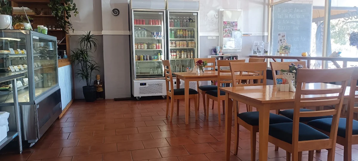 Vibe, Cafe of Note
