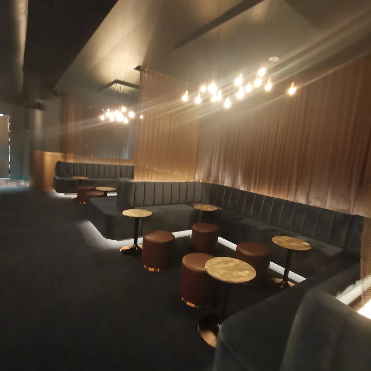 Vibe, The Metropolitan Hotel