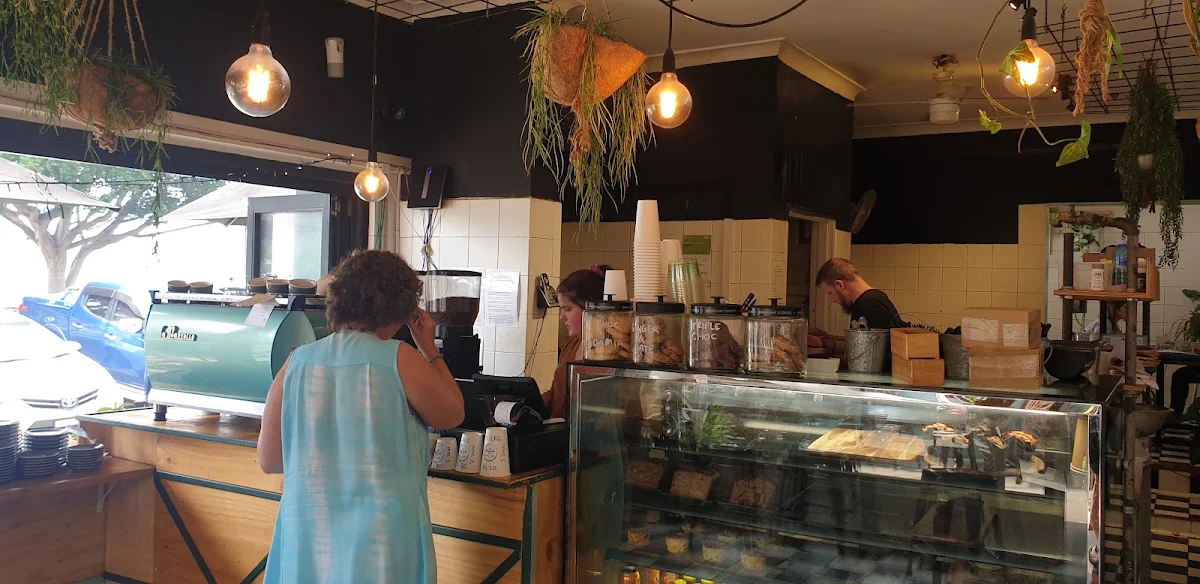 Vibe, Boffee Café
