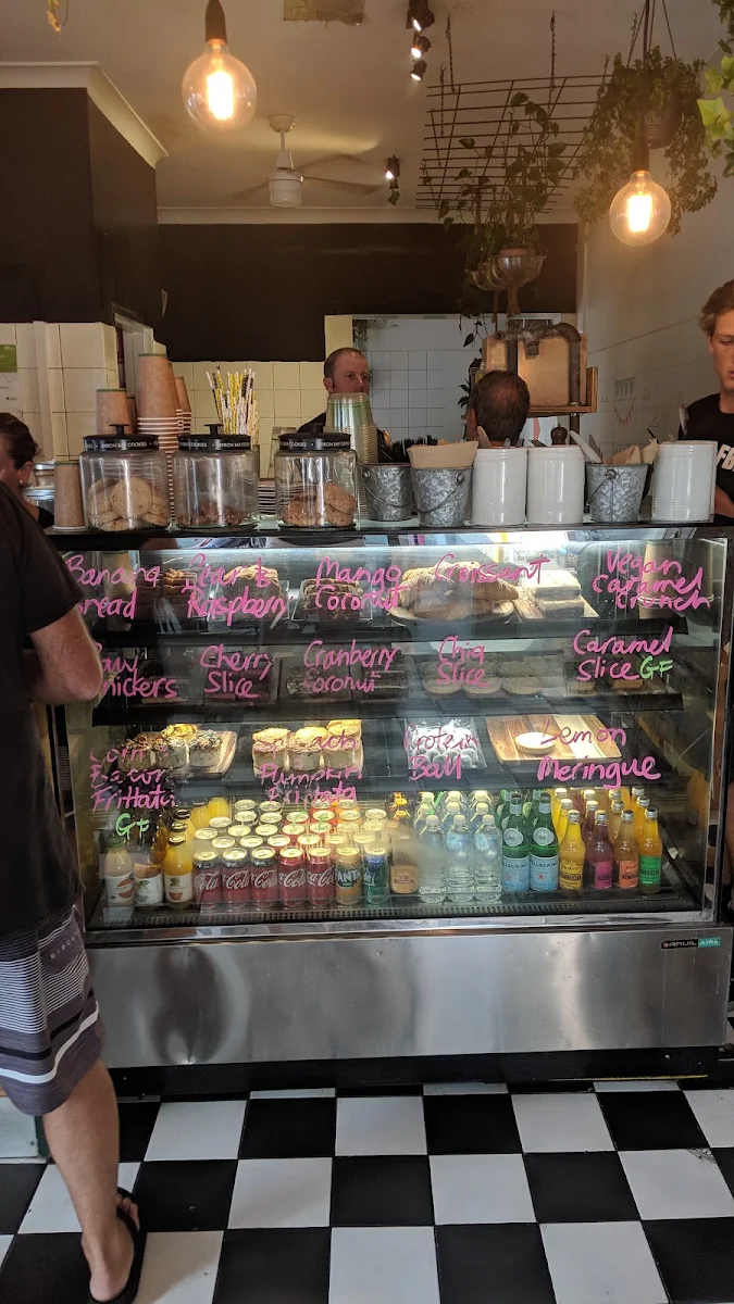 Vibe, Boffee Café