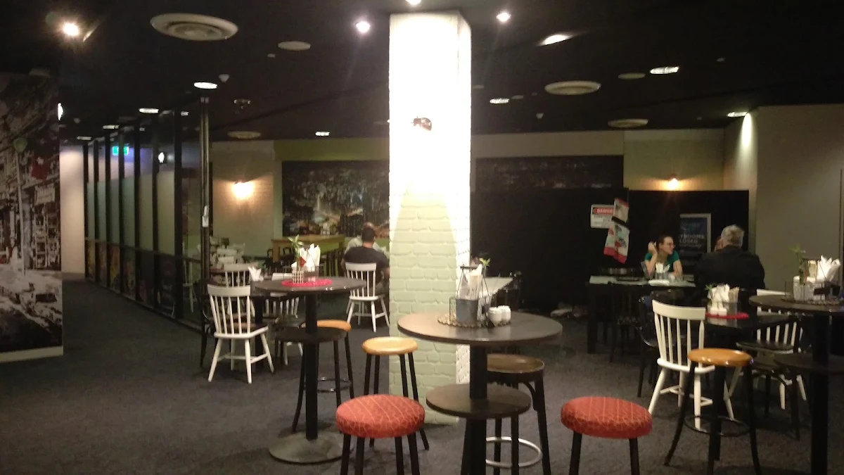 Vibe, K's Noodle Bar