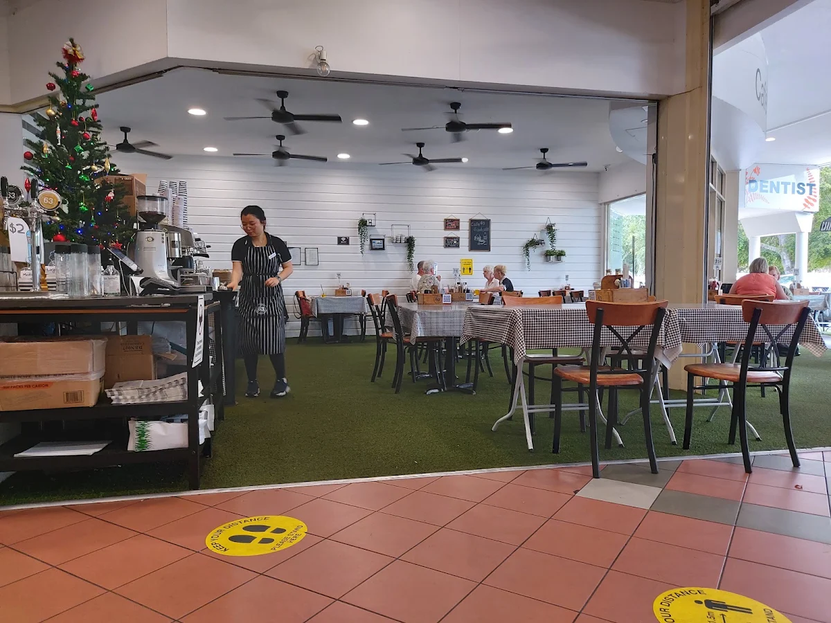 Vibe, Café63© Sandgate