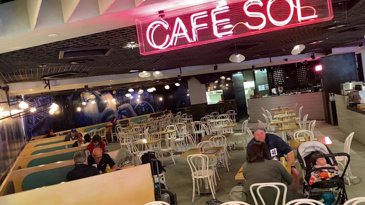 Vibe, Cafe Sol