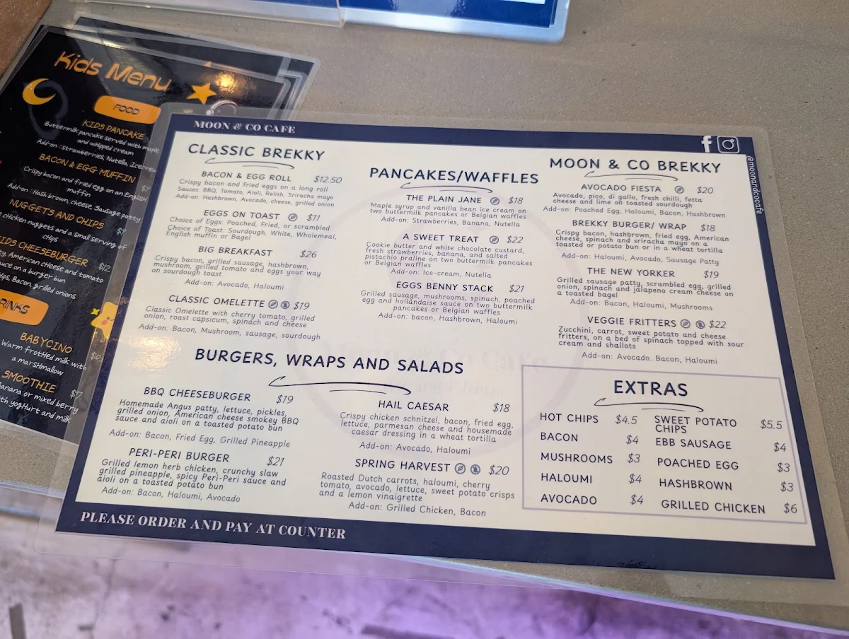 Menu, Moon & Co Cafe