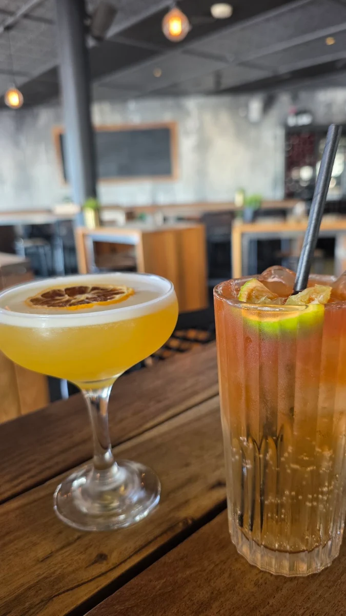 Food & drink, Bad Apples Bar