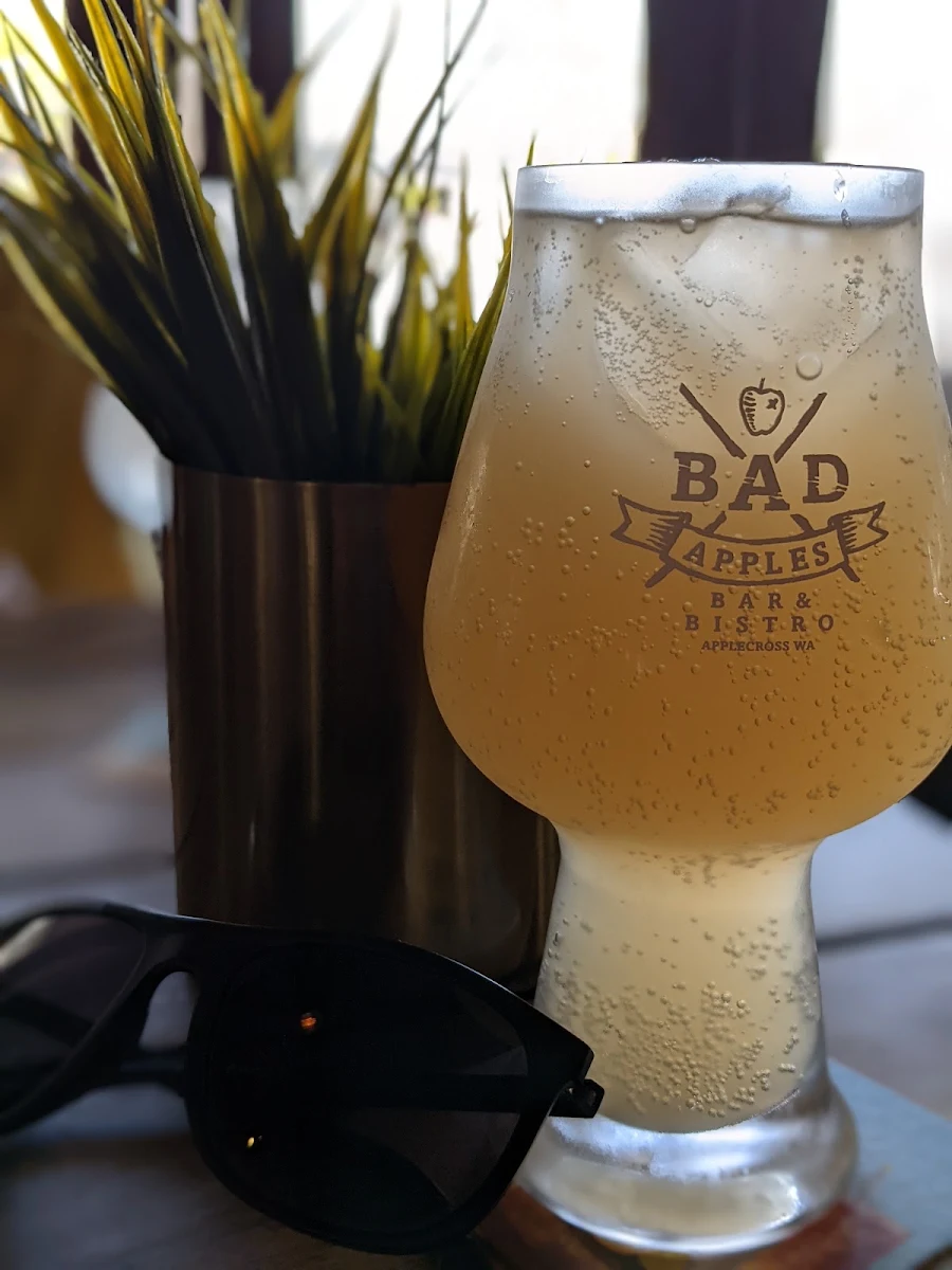 Food & drink, Bad Apples Bar