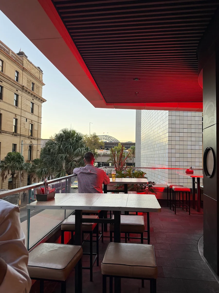 Vibe, Belles Hot Chicken Circular Quay