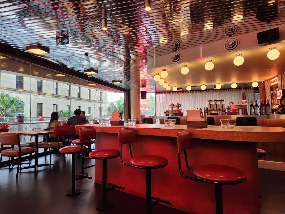 Vibe, Belles Hot Chicken Circular Quay
