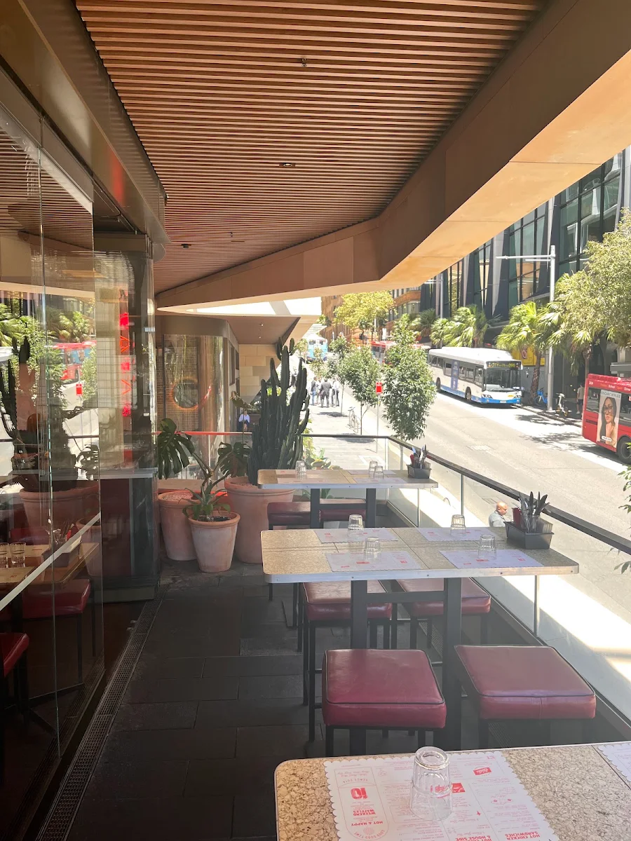 Vibe, Belles Hot Chicken Circular Quay