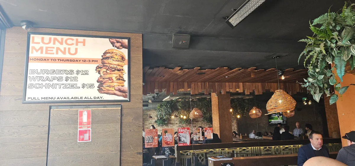 Menu, The Stoned Crow