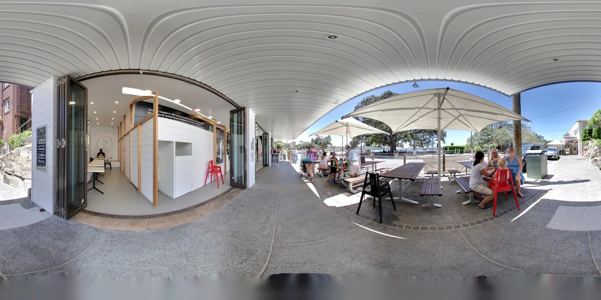 Vibe, Bottom of the Harbour Seafoods