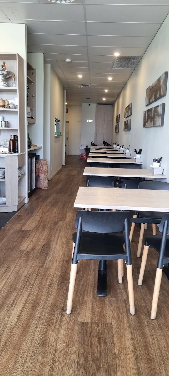 Vibe, Buun's Kitchen