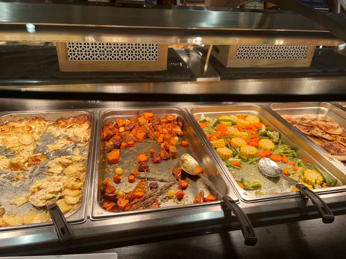 Food & drink, Twin City Hotel Buffet