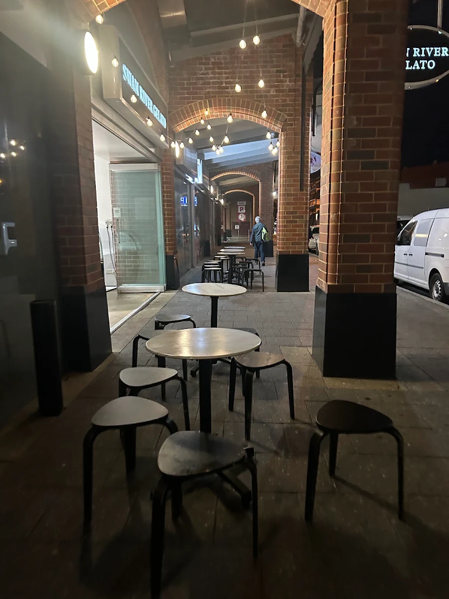 Vibe, Grill'd Fremantle