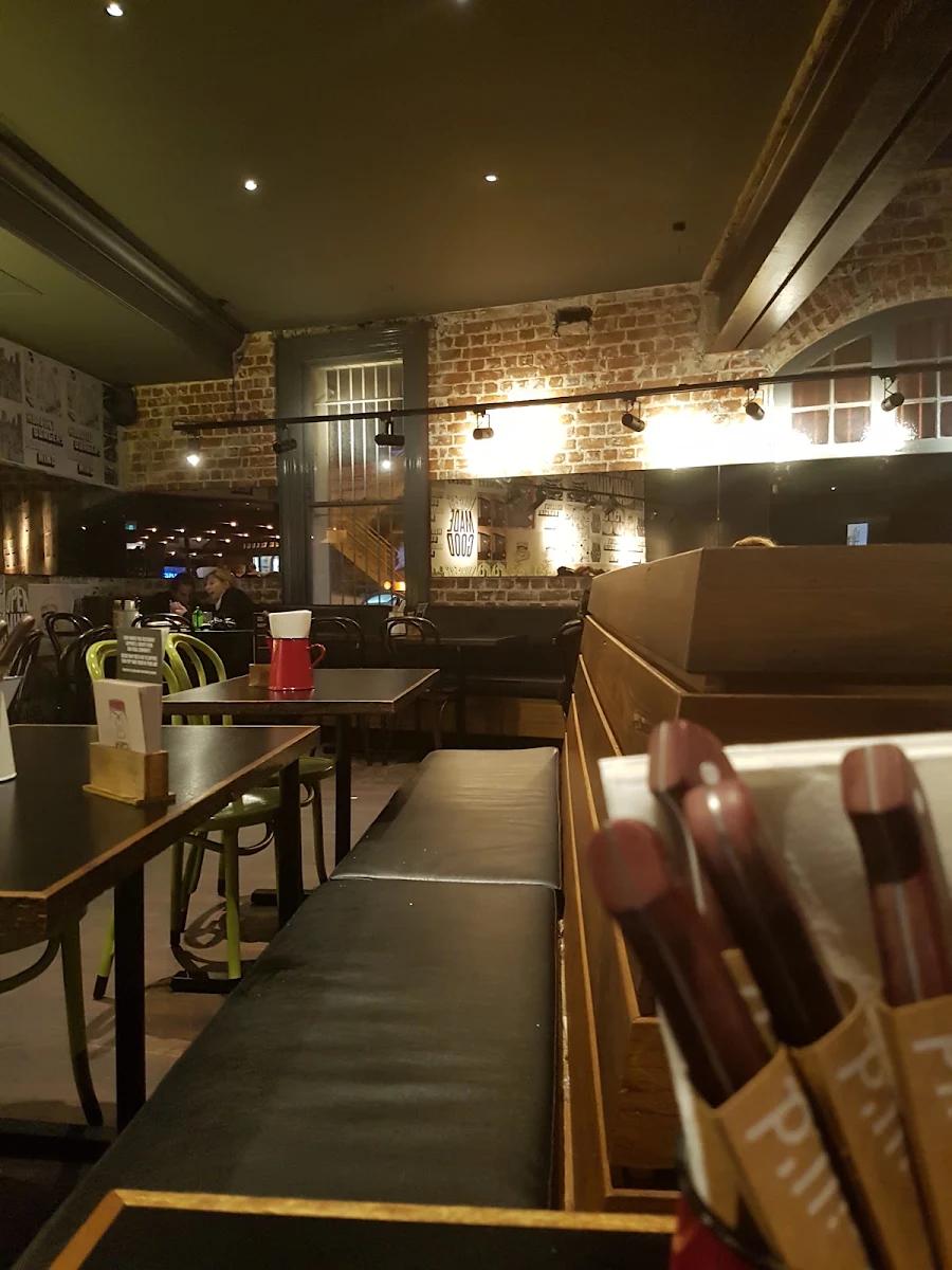Vibe, Grill'd Fremantle