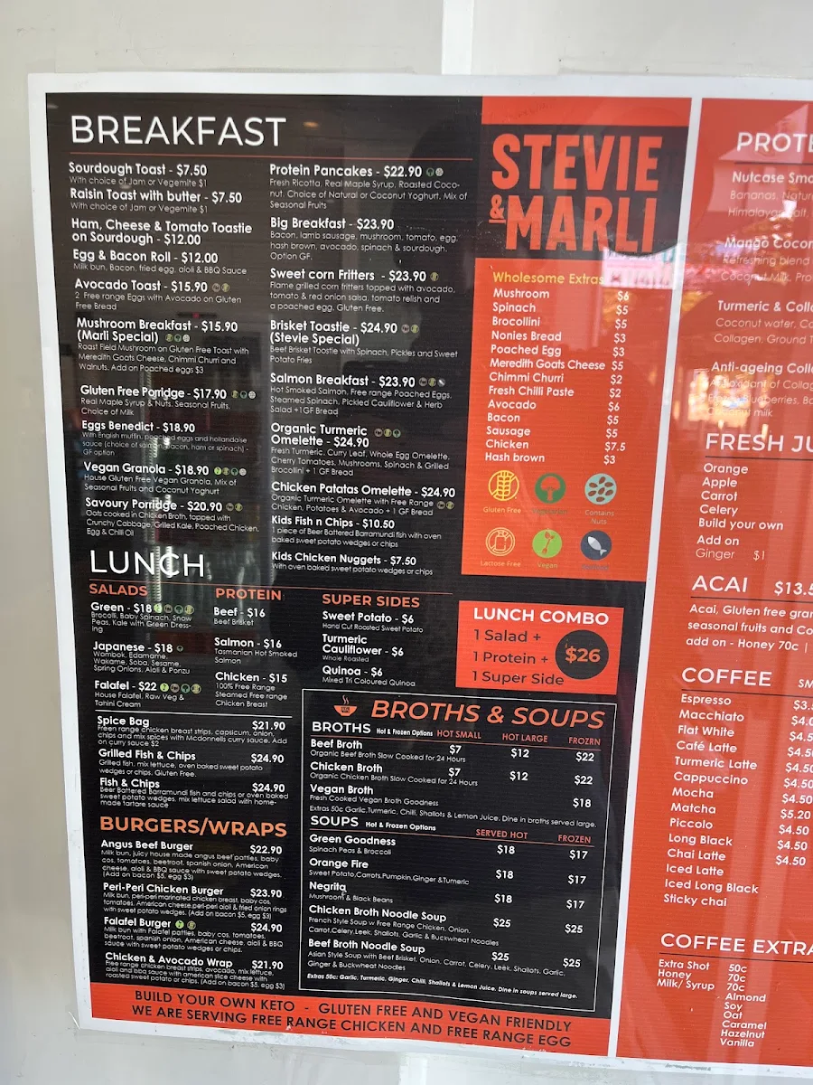 Menu, Stevie & Marli