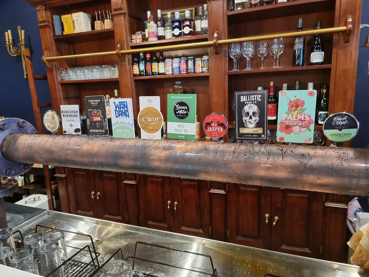 Vibe, The Pot and Pint