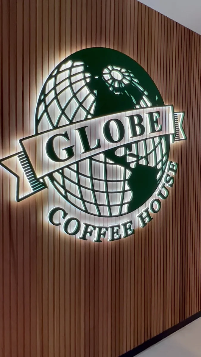 Vibe, Globe Coffee House Southern River Square