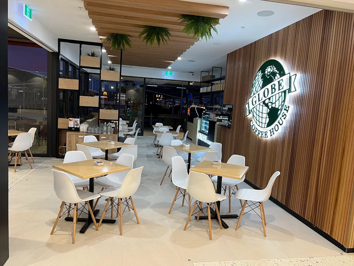 Vibe, Globe Coffee House Southern River Square