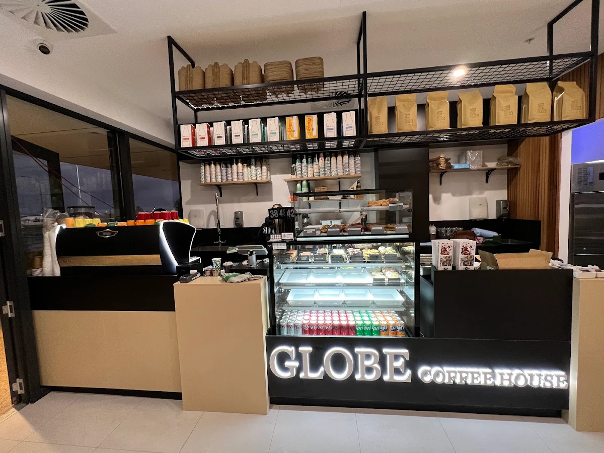 Vibe, Globe Coffee House Southern River Square