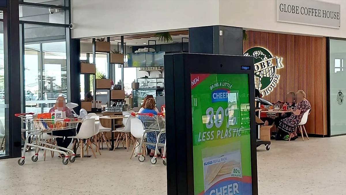 Vibe, Globe Coffee House Southern River Square