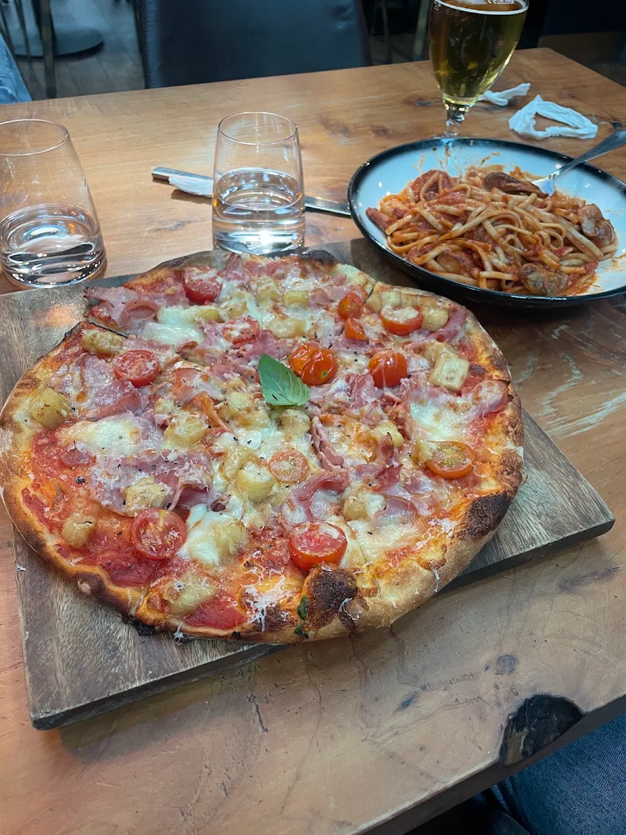 Food & drink photo 2