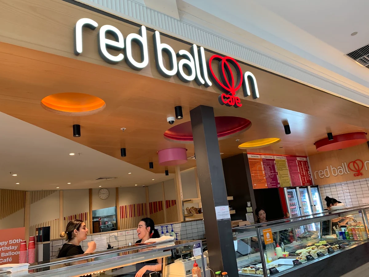 Vibe, The Red Balloon Coffee Lounge