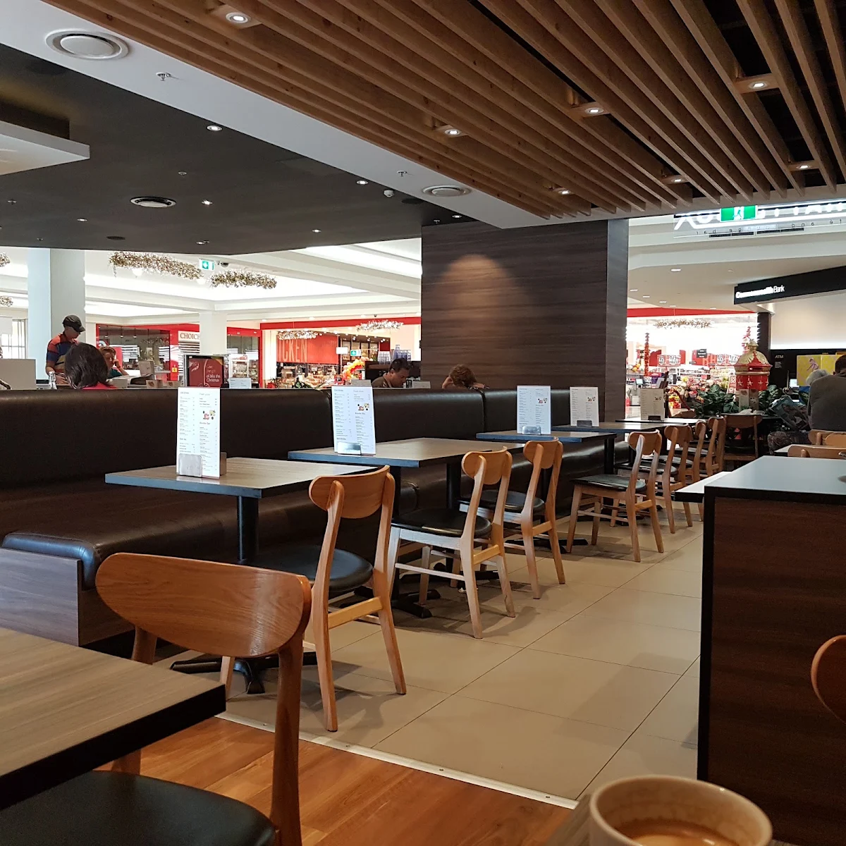 Vibe, Chatterbox Cafe & Lounge Bar