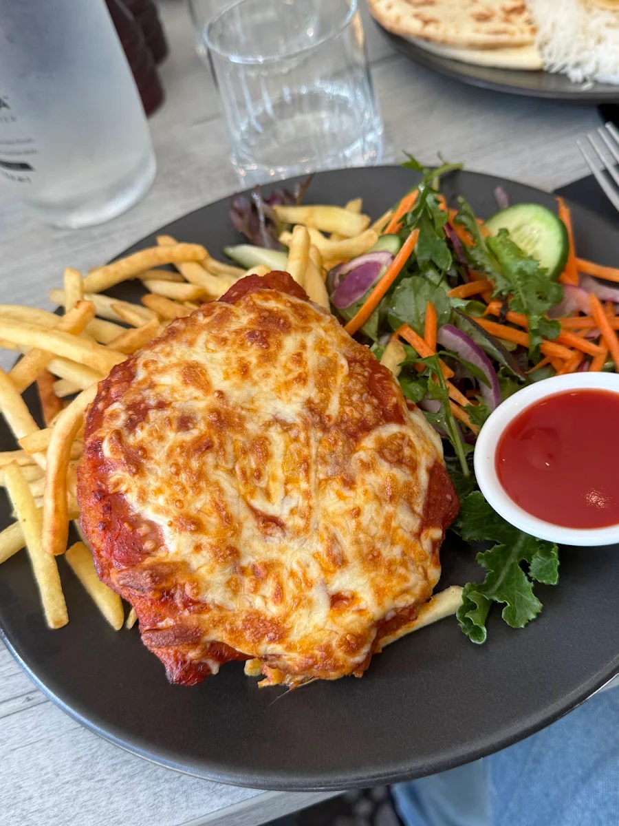 Food & drink, Vargas Restaurant & Bar