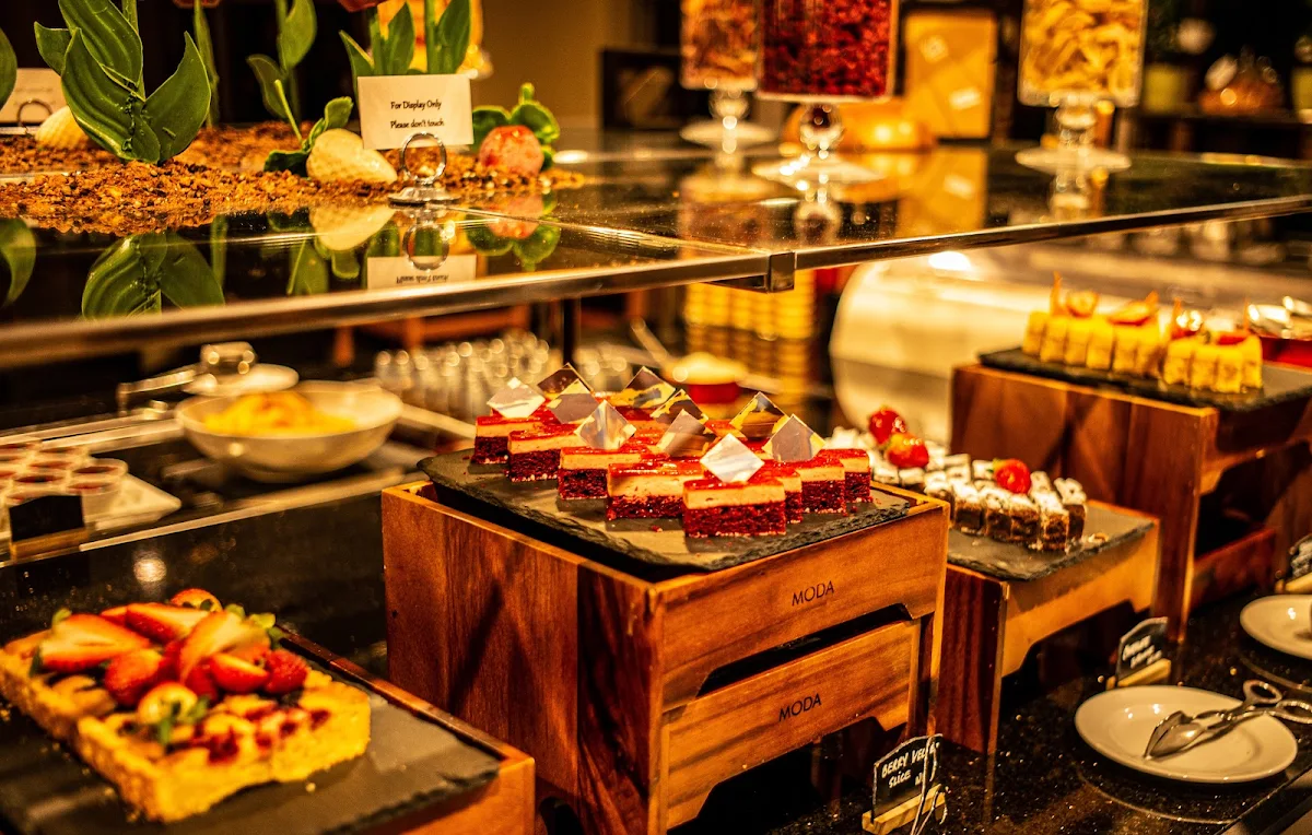 Vibe, The Promenade Cafe