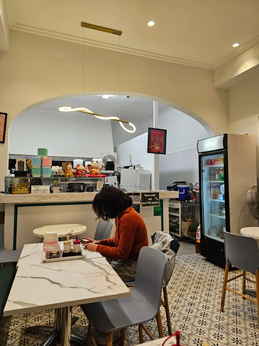 Vibe, More Crown