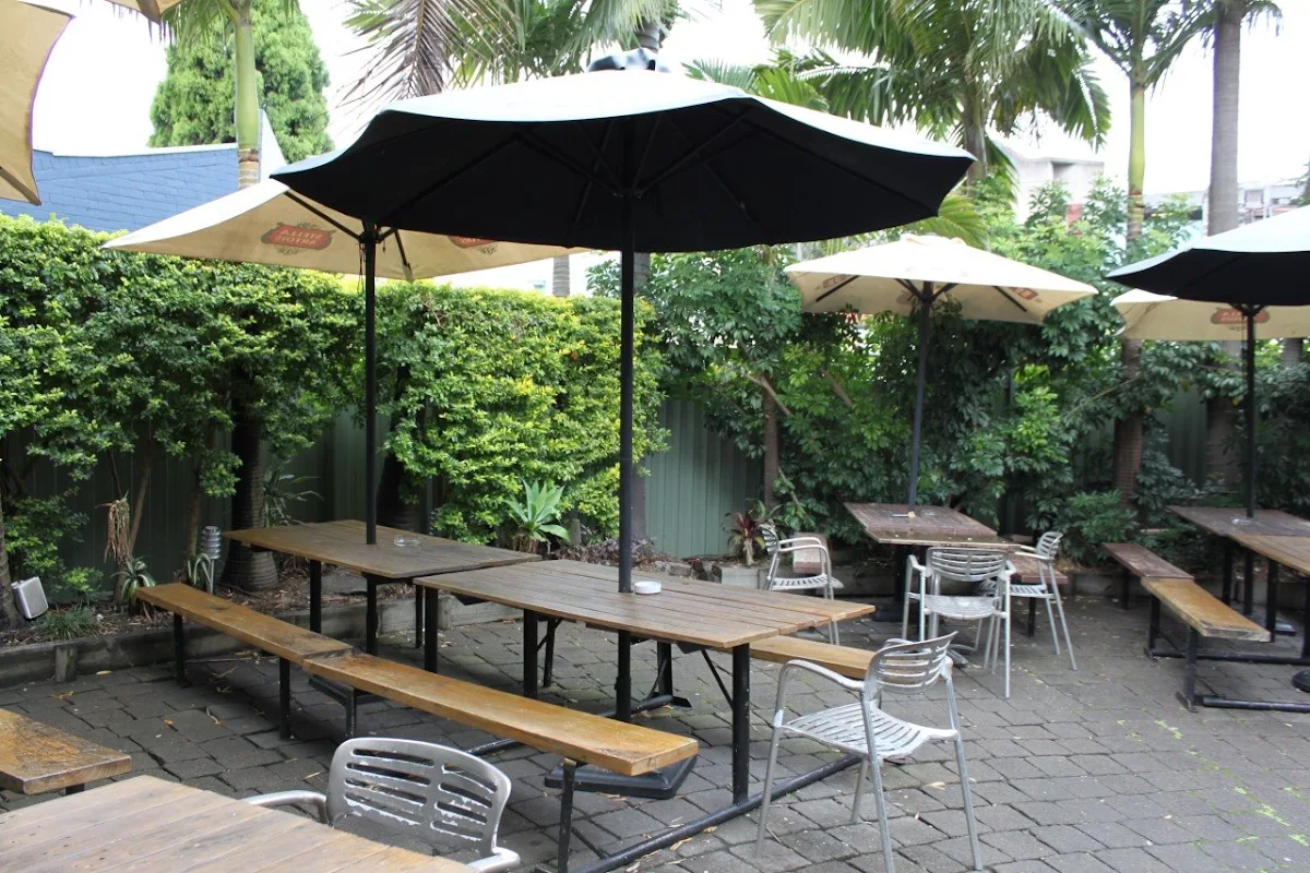 Vibe, The Duck Inn Pub and Kitchen