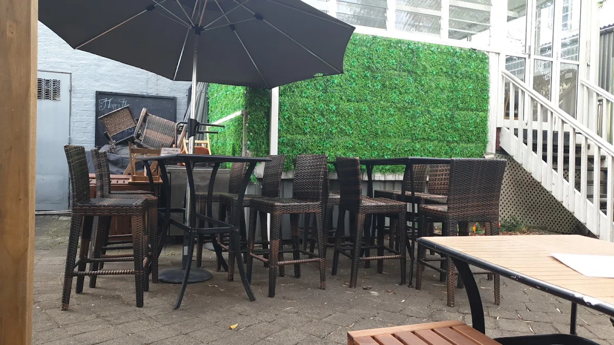Vibe, The Duck Inn Pub and Kitchen