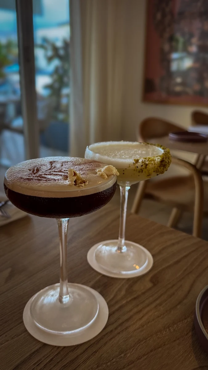 Food & drink, GiGi Bar Restaurant