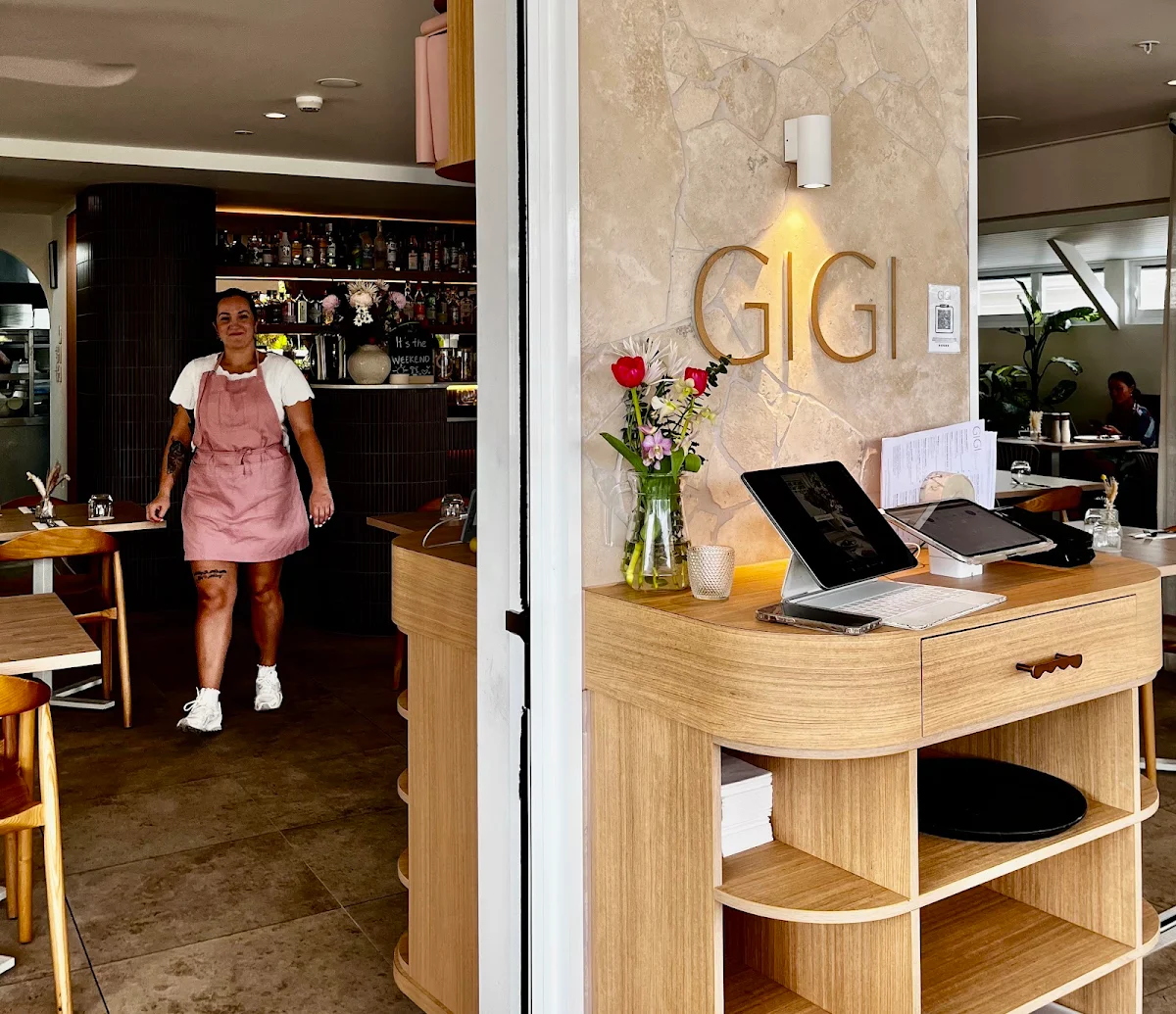 Vibe, GiGi Bar Restaurant