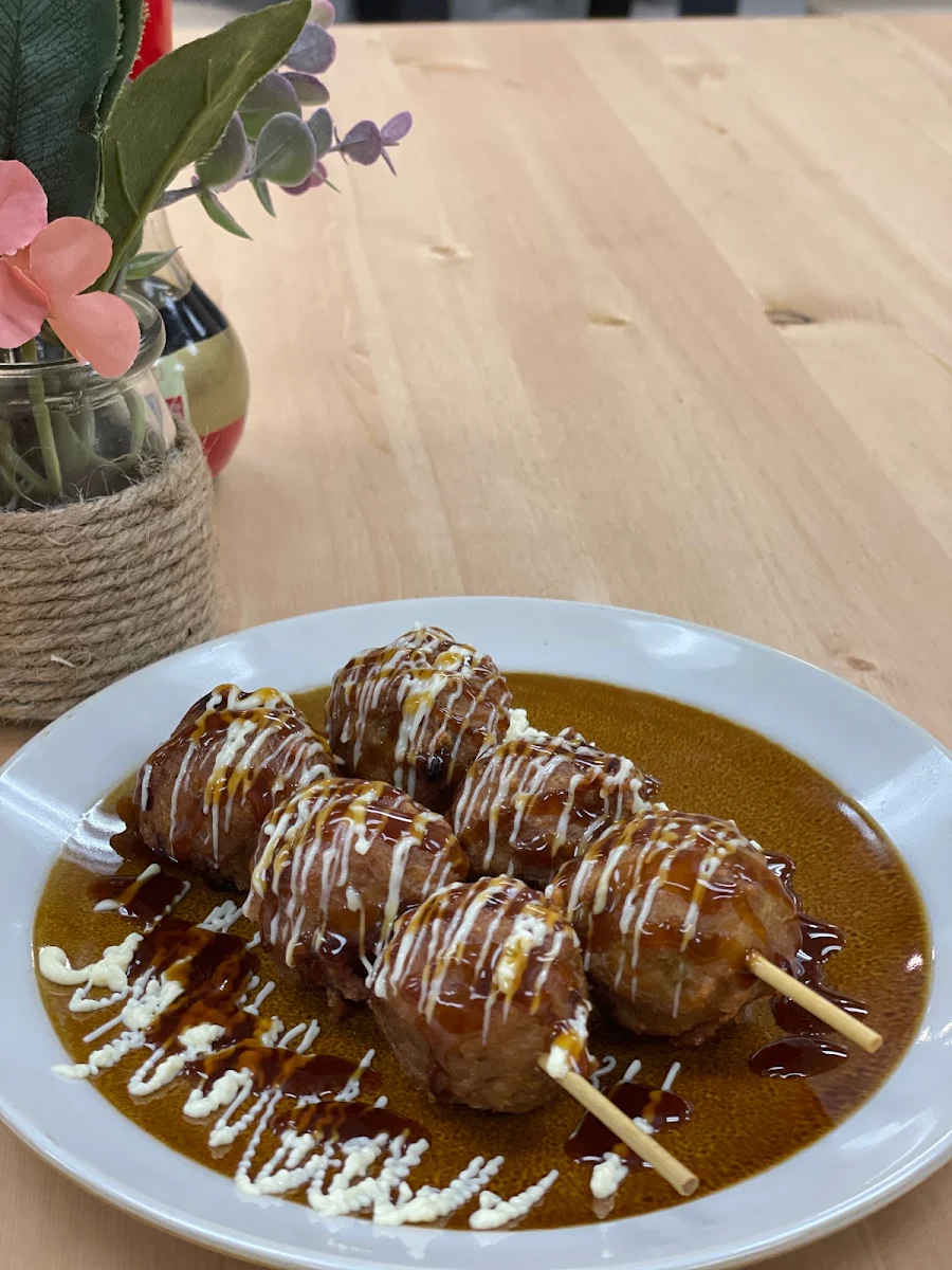 Food & drink, Golden Pearl Sushi & Snack Bar